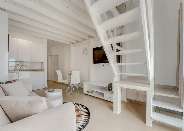 Yucca Park 阿德耶